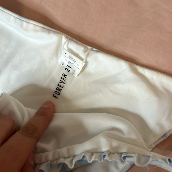 Gingham bikini - Picture 2 of 4